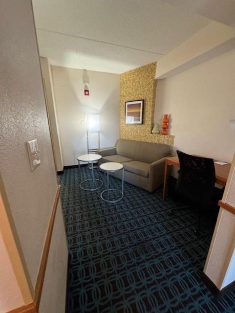 Fairfield Inn By Marriott Моргантаун Экстерьер фото