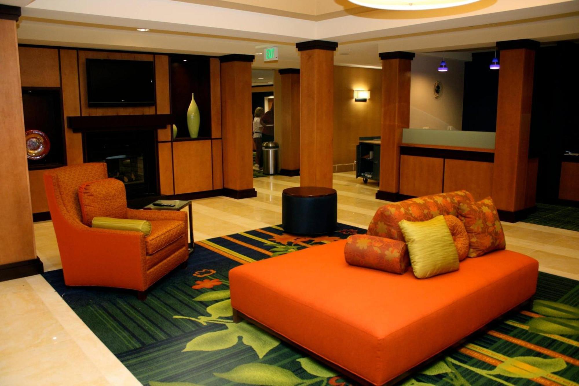 Fairfield Inn By Marriott Моргантаун Экстерьер фото